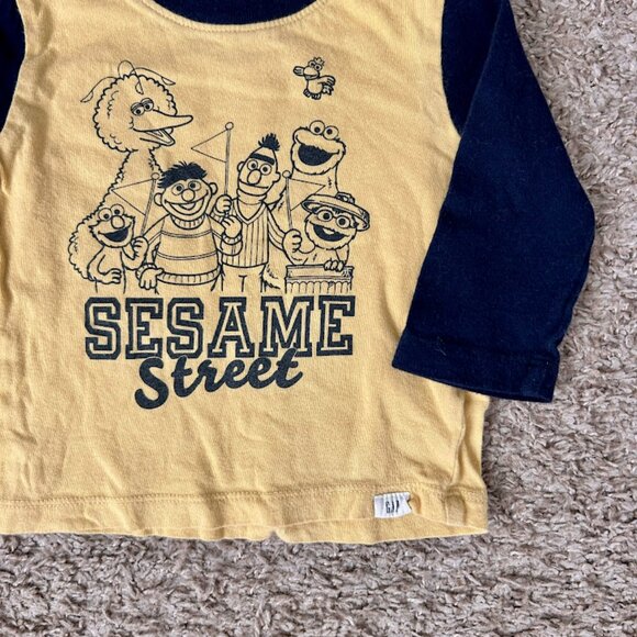 Baby GAP x Sesame Street Outfit (Long Sleeve Tee & Jogger Pant) I Size 6-12M - Picture 2 of 9